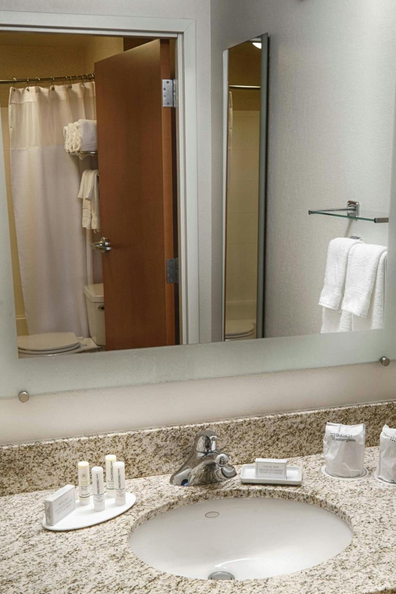 Springhill Suites By Marriott Albany Latham-Colonie Экстерьер фото